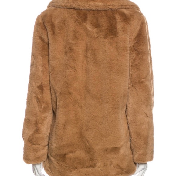 Cupcakes and Cashmere faux fur coat 🧥 - Picture 4 of 10